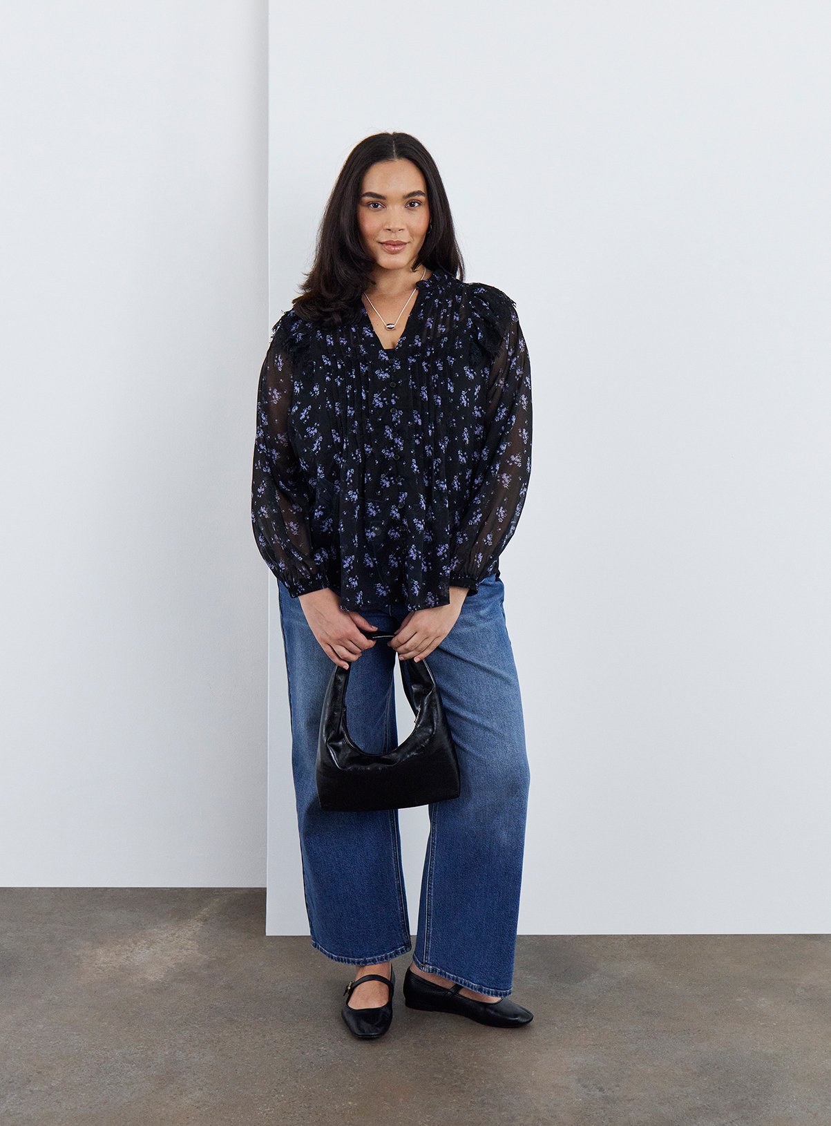 SIMPLY BE Ditsy Tuxedo Detail Blouse 10 - Image 3 thumbnail